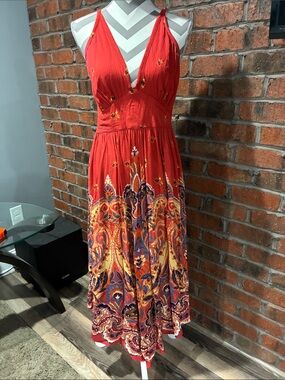 Willow Red Embroidered Paisley V-Neck Maxi Dress.  Size Small.
